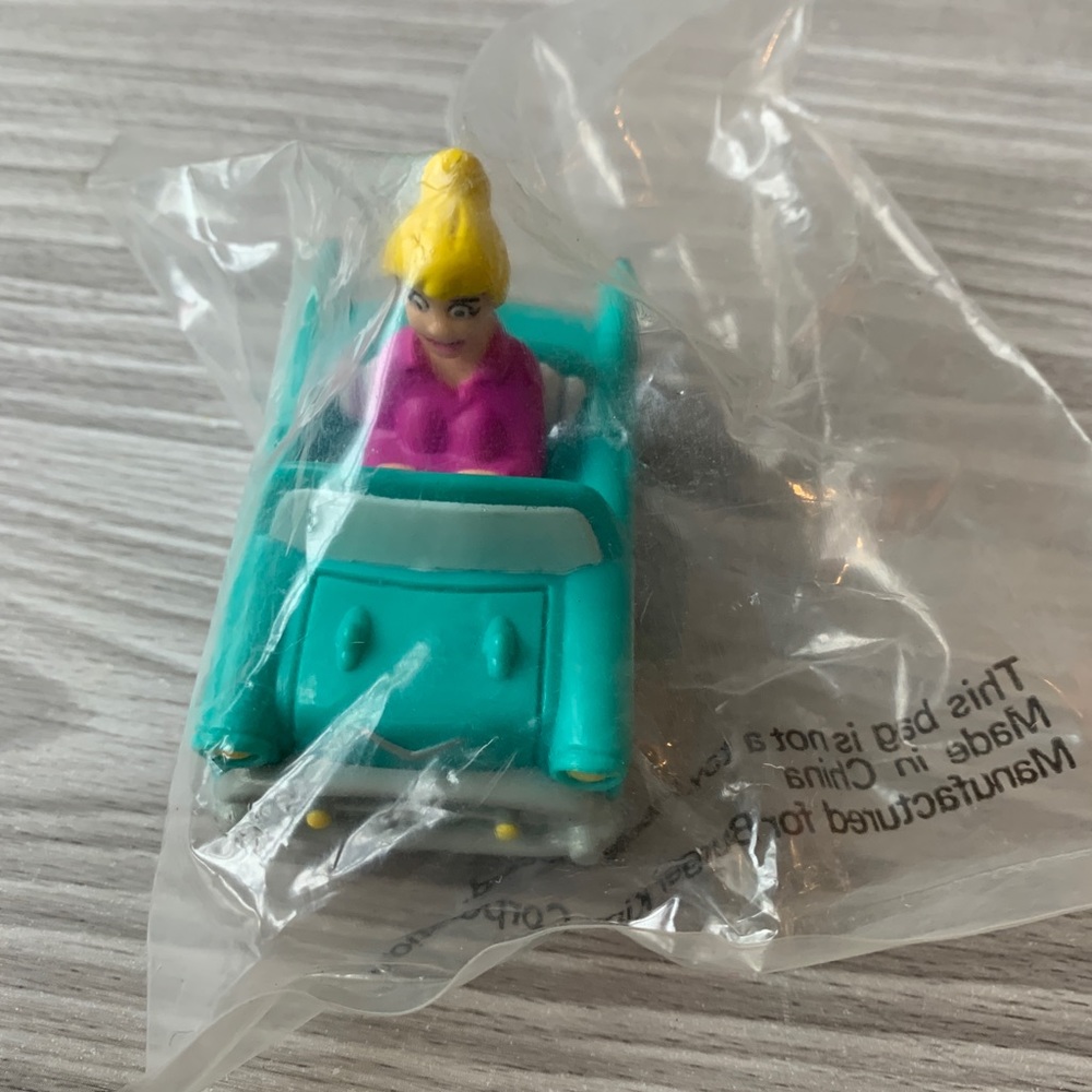 Burger King Kids Meal Toys Vintage ARCHIES Betty in Mini Green Car NEW